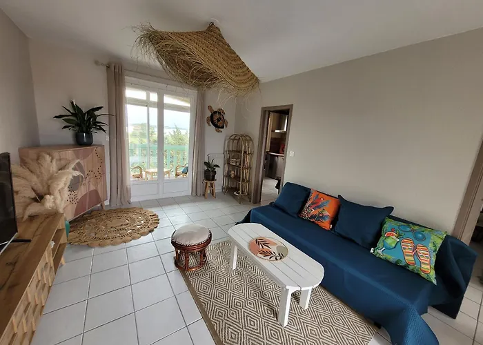 Le Capestang 公寓 *